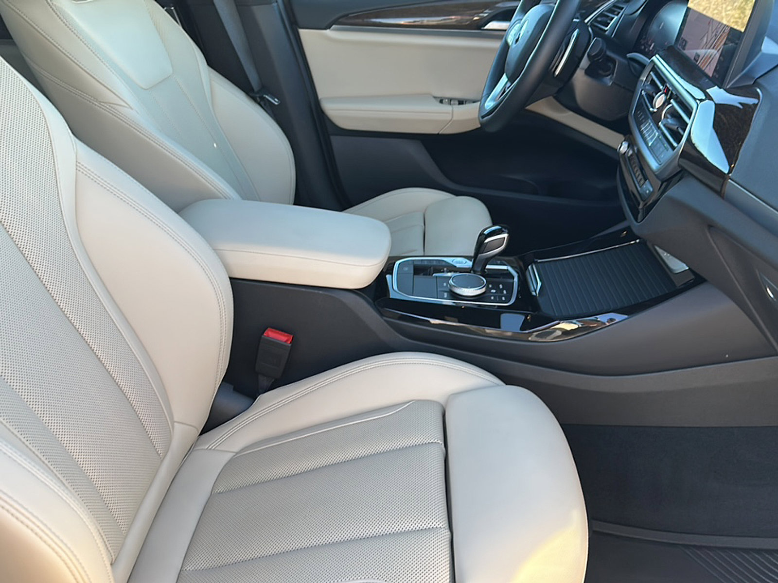 Certified 2023 BMW X3 sDrive30i w/ Premium Package image 23