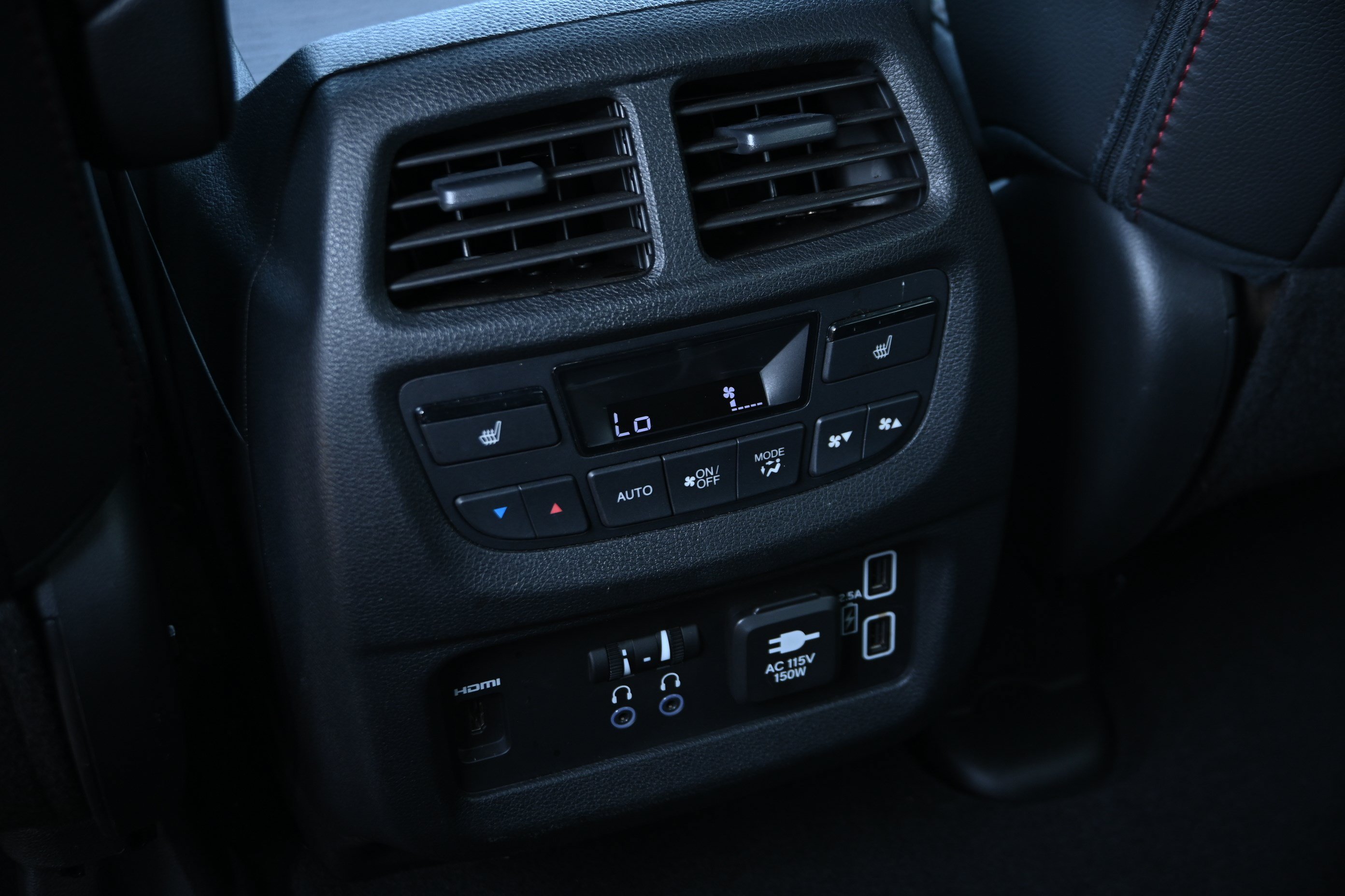 Used 2021 Honda Pilot Black Edition image 32