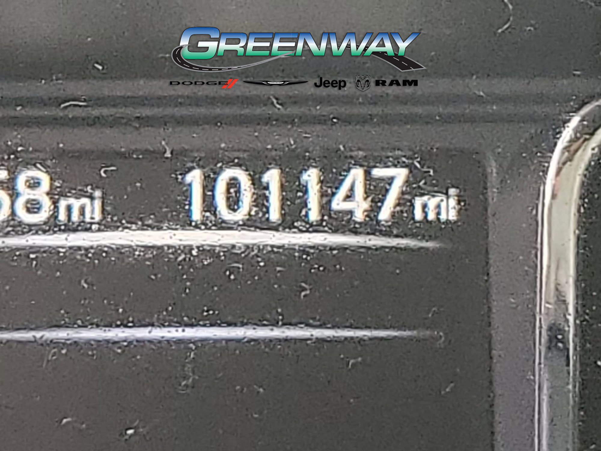 Used 2017 Nissan Titan SV RWD image 30