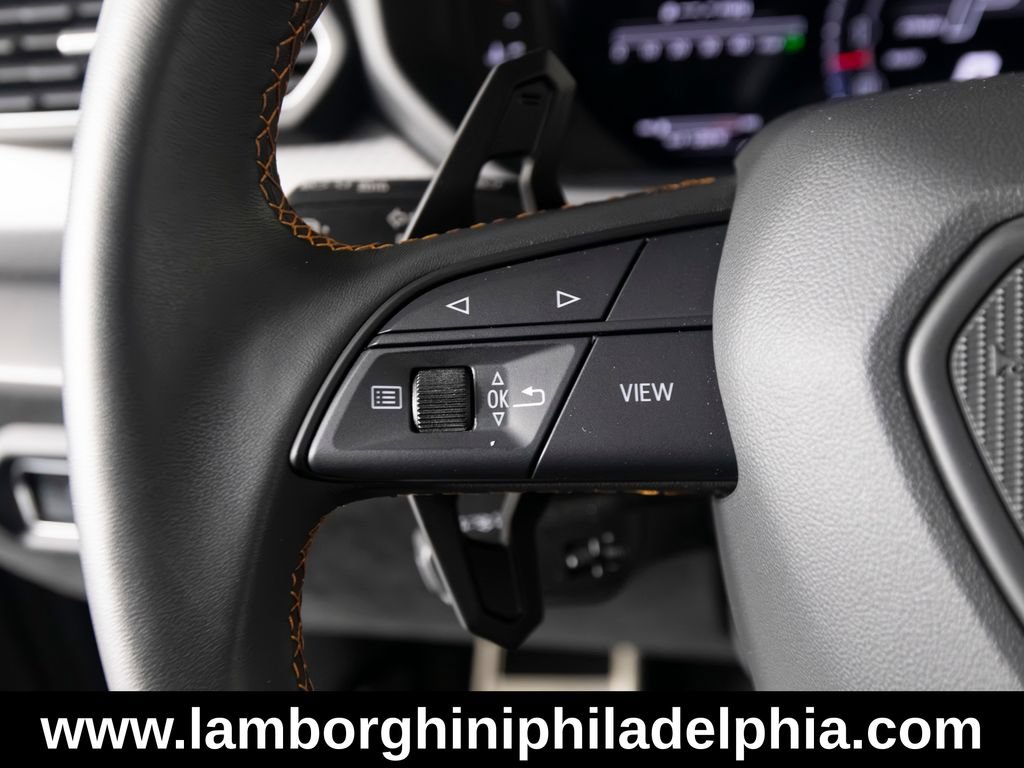 Used 2024 Lamborghini Urus Performante AWD/4WD image 20