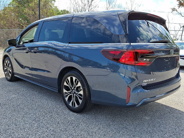 Used 2025 Honda Odyssey Elite image 7