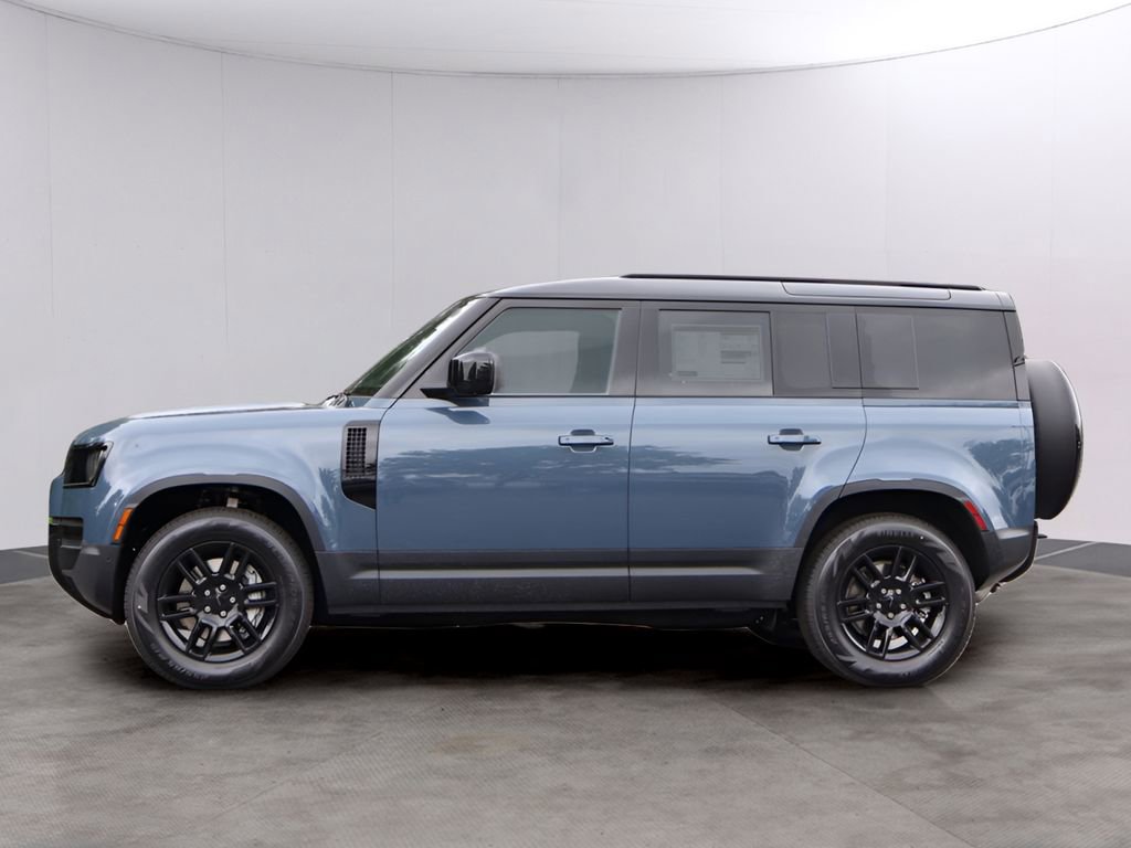 New 2026 Land Rover Defender 110 S AWD/4WD image 4
