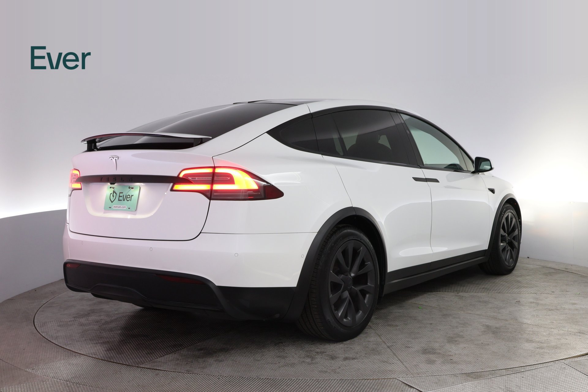 Used 2022 Tesla Model X AWD/4WD image 3
