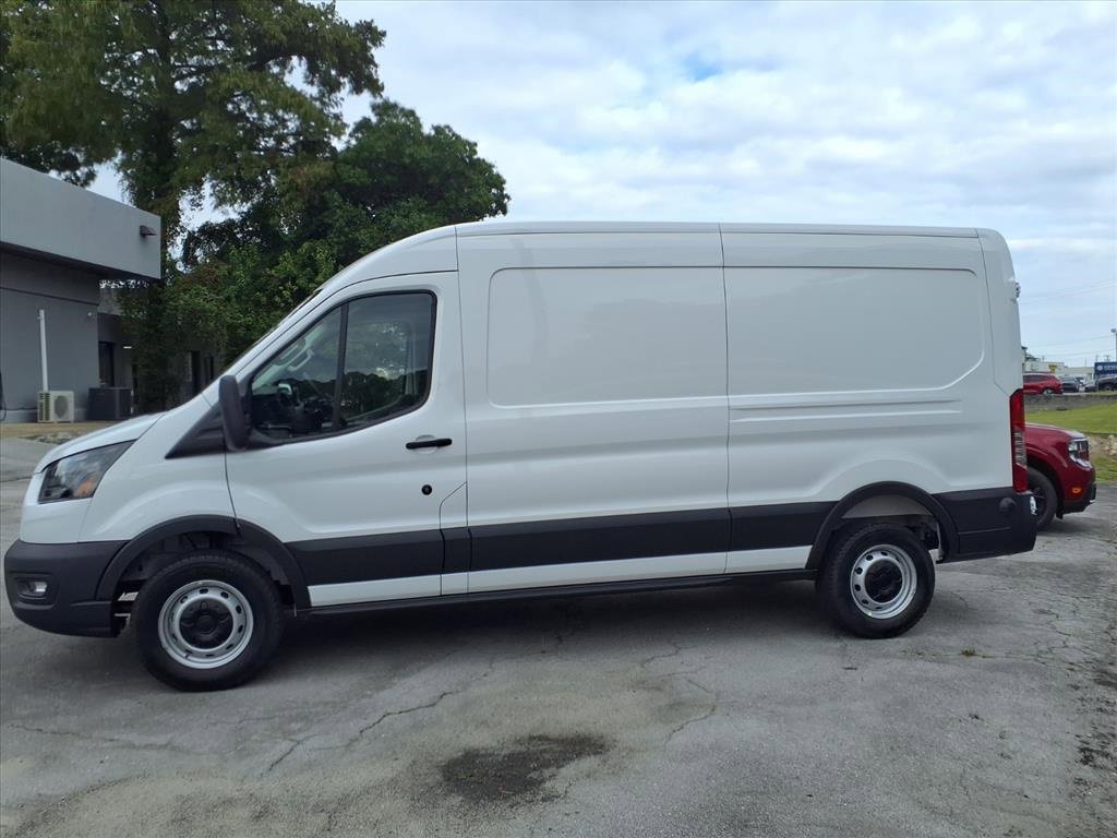 New 2025 Ford Transit 250 148 Medium Roof image 4