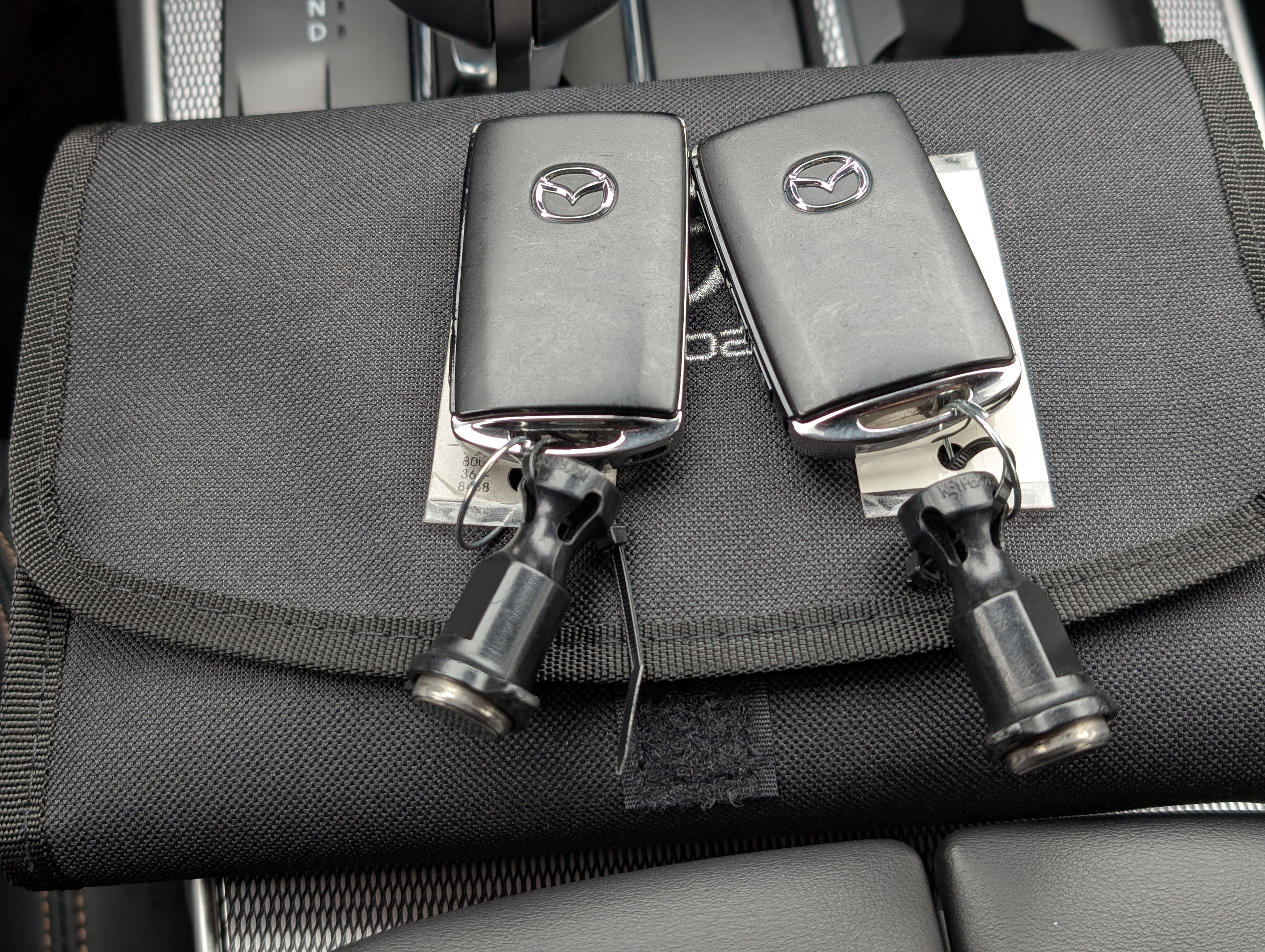 Used 2025 MAZDA CX-90 Plug-In Hybrid w/ Premium Plus image 39