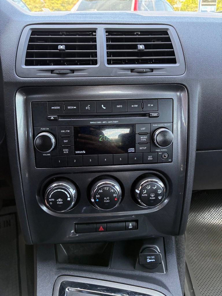 Used 2014 Dodge Challenger SXT w/ Sport Appearance Package RWD image 27