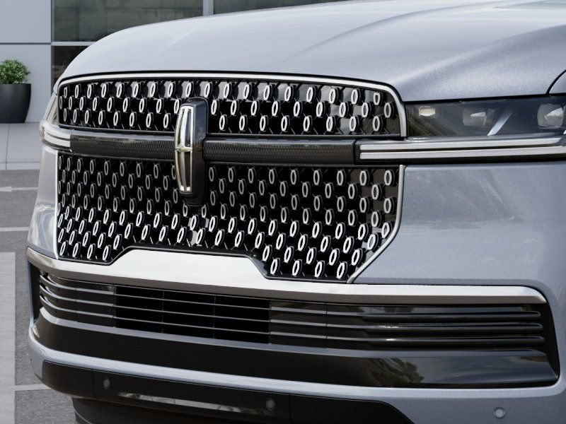 New 2027 Lincoln Navigator L Reserve AWD/4WD image 17