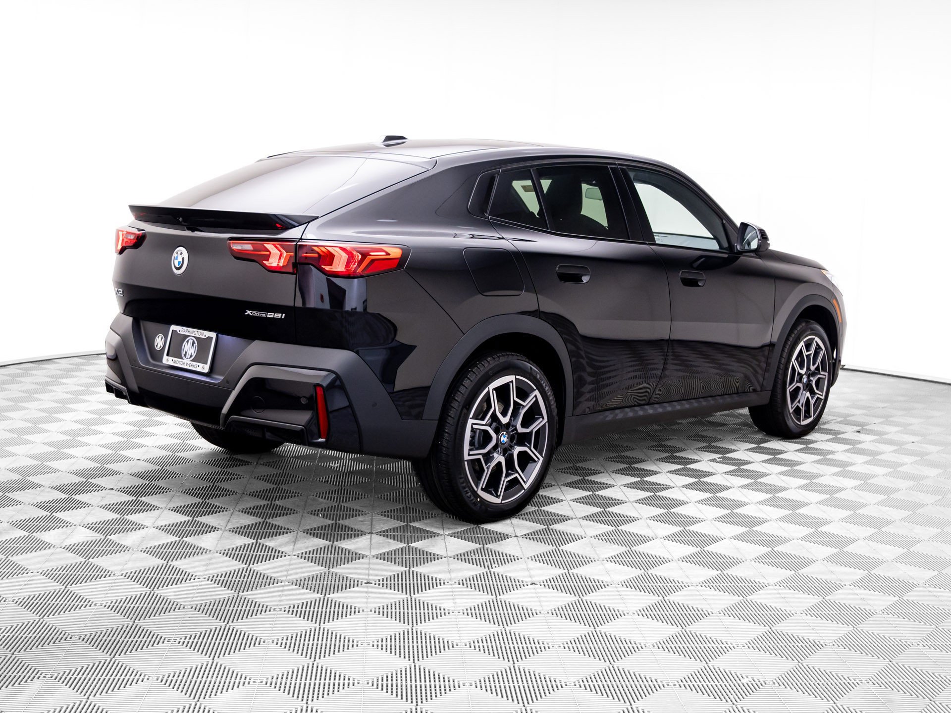 New 2027 BMW X2 xDrive28i w/ Technology Package AWD/4WD image 6