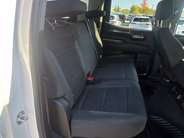 Used 2023 Chevrolet Silverado 1500 LT AWD/4WD image 14