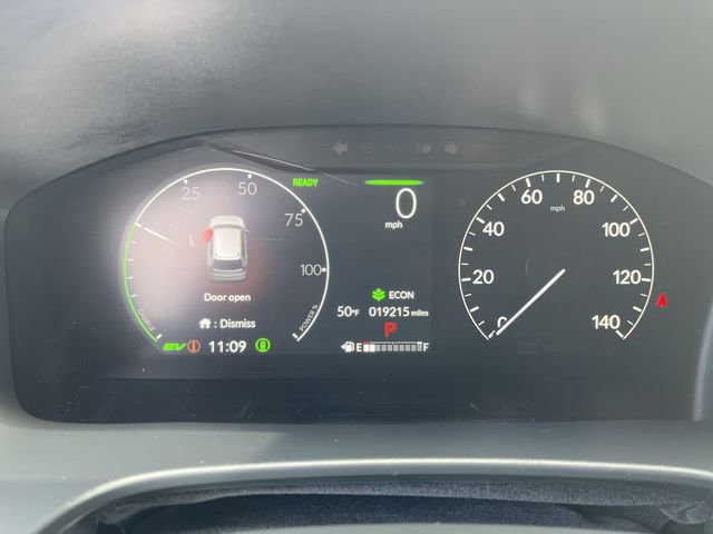Used 2025 Honda CR-V Sport Touring image 12