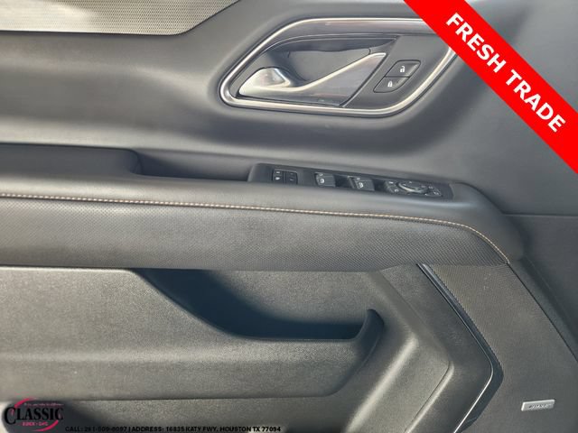 Used 2024 GMC Yukon AT4 w/ Technology Package AWD/4WD image 21