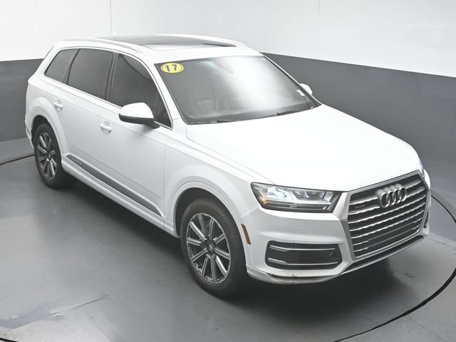 Used 2017 Audi Q7 3.0T Premium Plus w/ Premium Plus Package AWD/4WD image 41