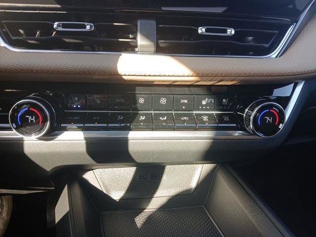 New 2026 Chevrolet Equinox ACTIV w/ Convenience Package III image 20