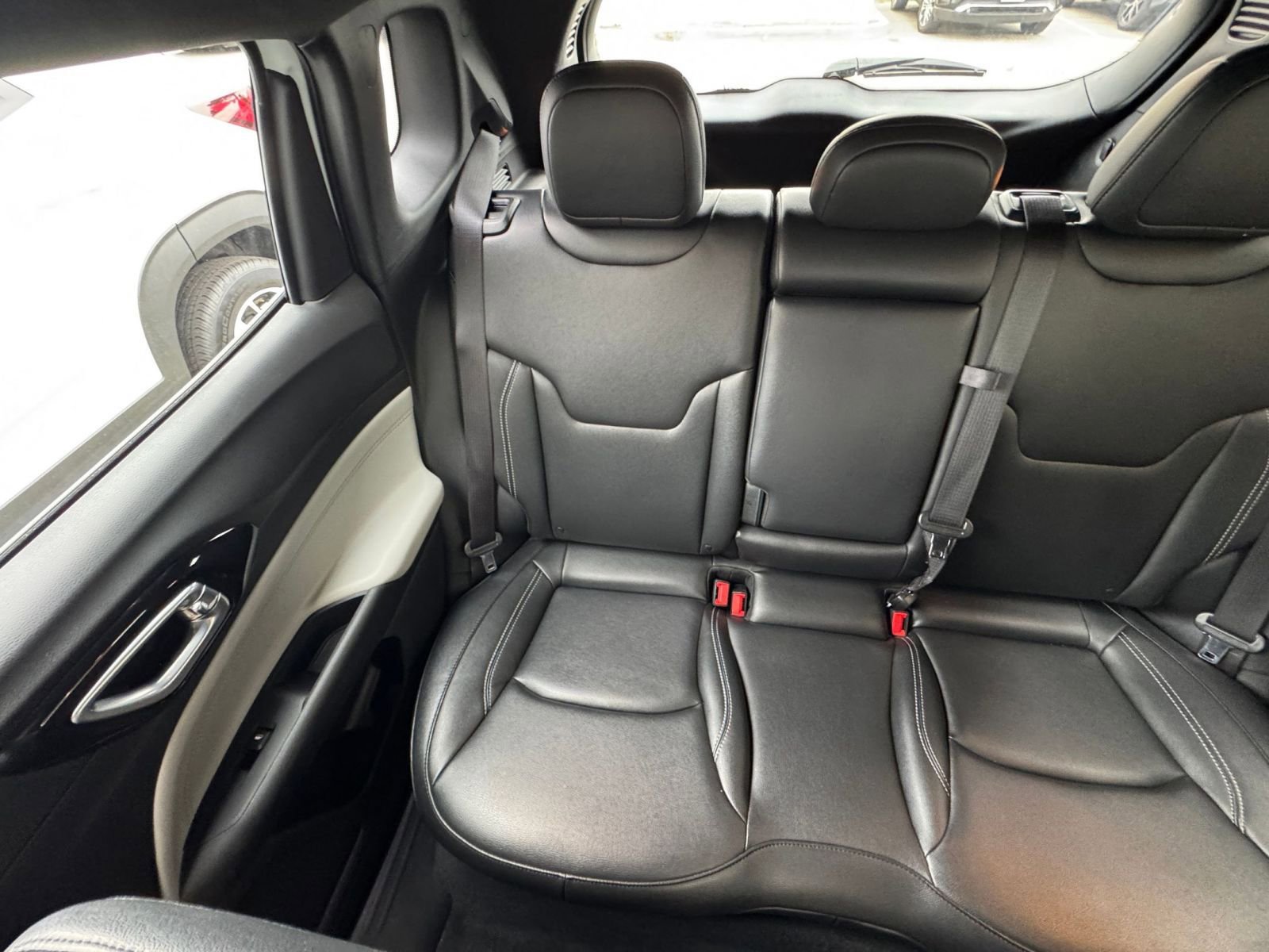 Used 2025 Jeep Compass Limited AWD/4WD image 40