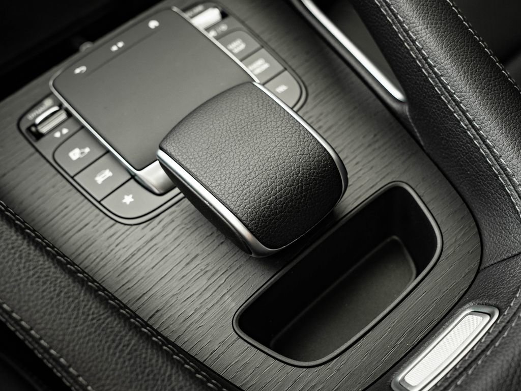 Certified 2024 Mercedes-Benz GLE 350 4MATIC image 40