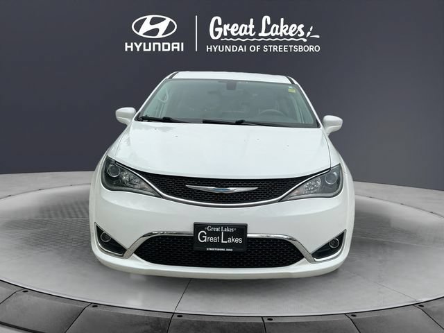 Used 2018 Chrysler Pacifica Touring Plus FWD image 8