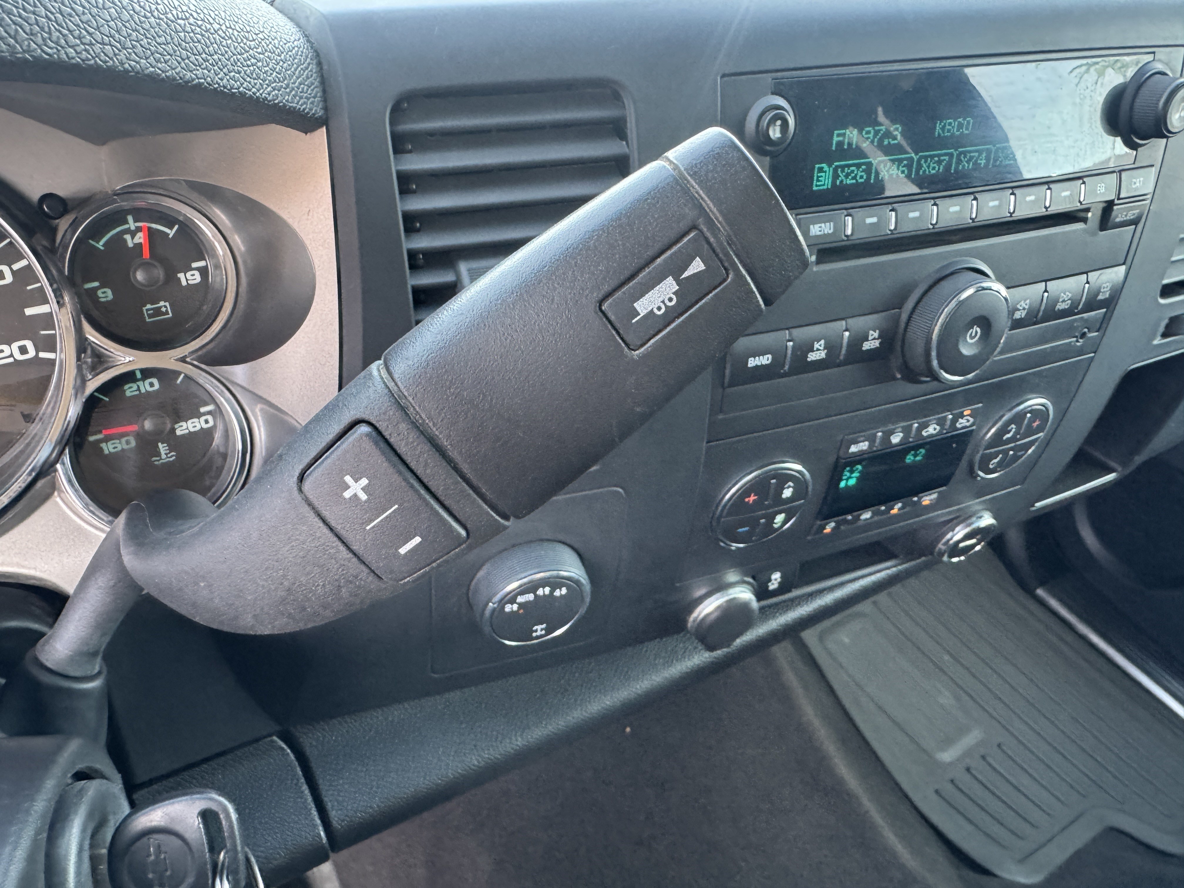 Used 2013 Chevrolet Silverado 1500 LT w/ All-Star Edition AWD/4WD image 32