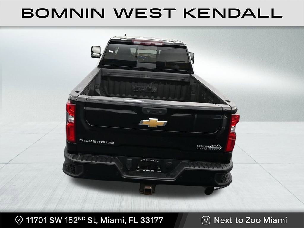 Used 2022 Chevrolet Silverado 2500 High Country w/ Z71 Off-Road Package image 15