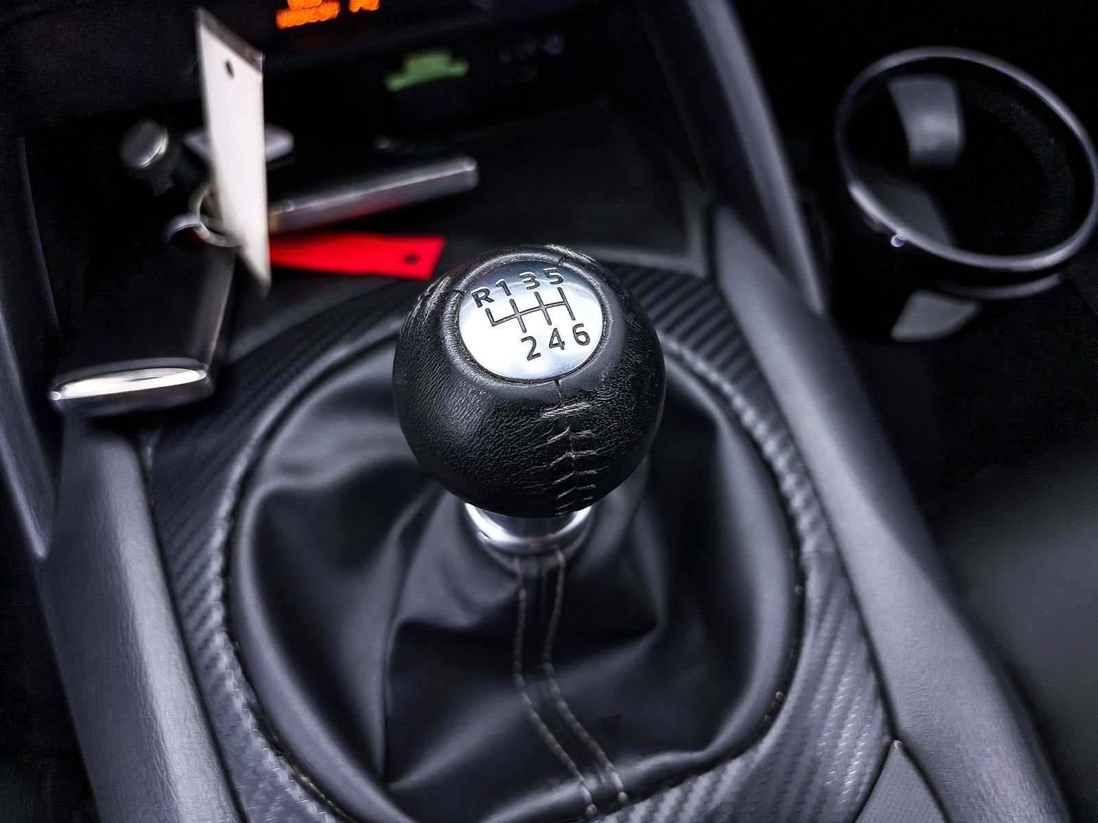 Used 2021 MAZDA MX-5 Miata Sport RWD image 9