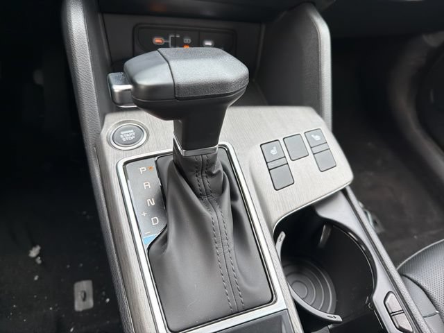 New 2026 Kia Sportage X-Line w/ X-Line Technology Package AWD/4WD image 17