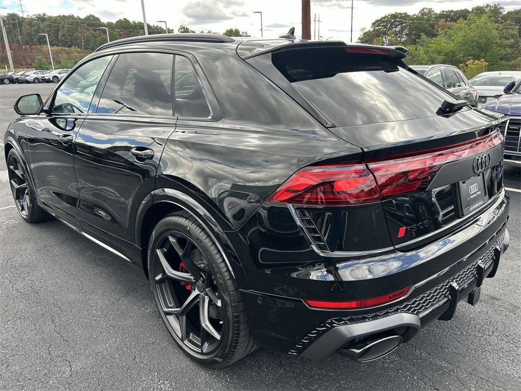 New 2026 Audi RS Q8 performance image 6