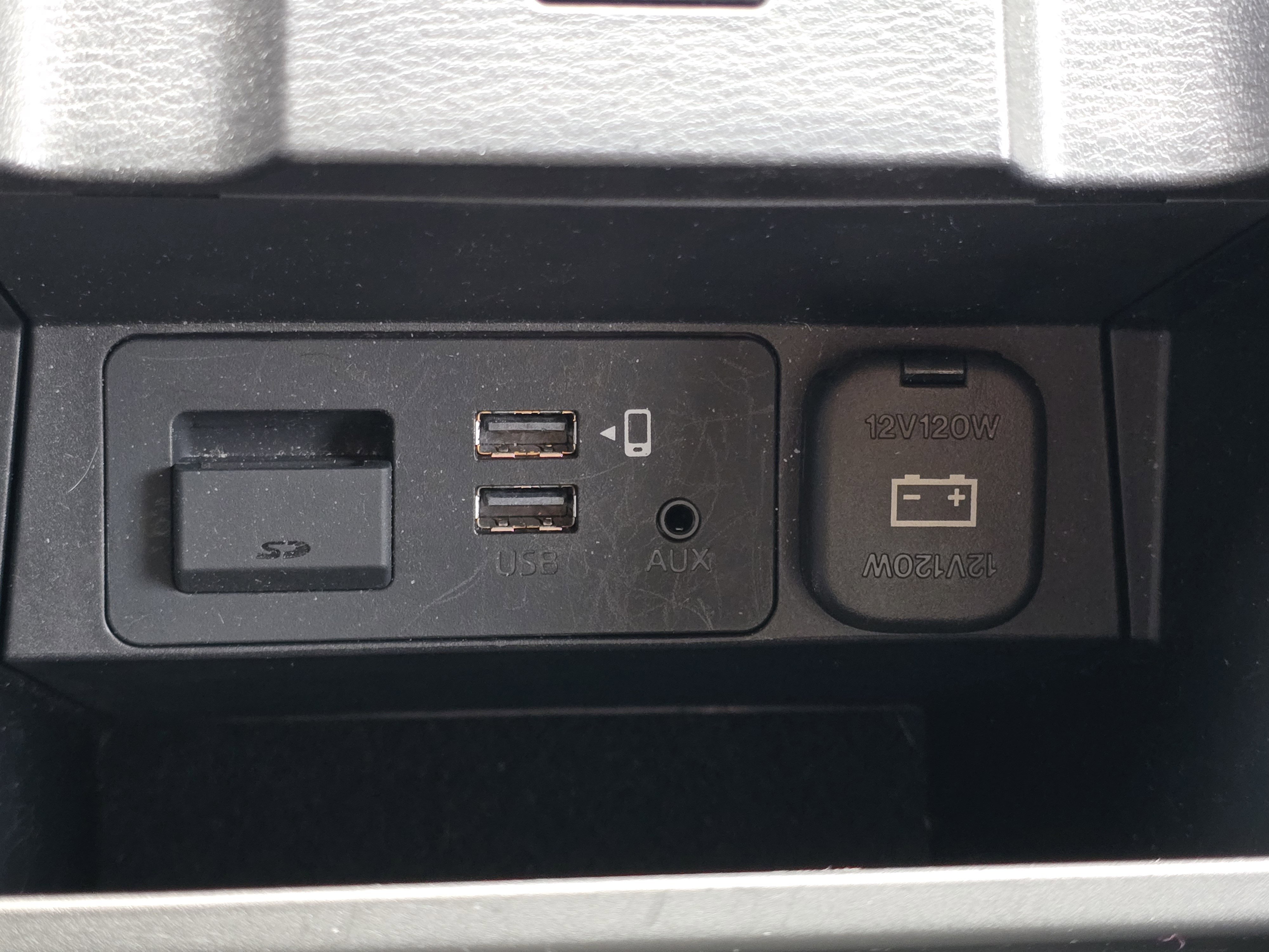 Used 2020 MAZDA CX-5 Touring image 10