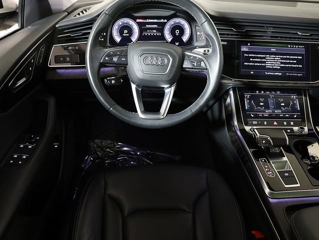 Used 2023 Audi Q8 Premium w/ Convenience Package AWD/4WD image 3