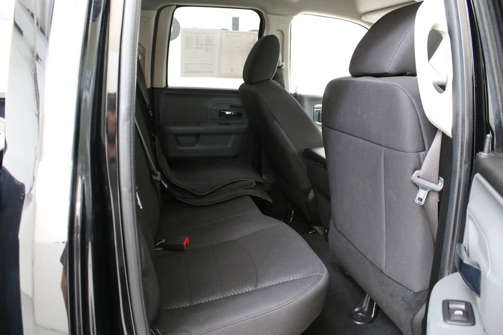 Used 2019 RAM 1500 Warlock AWD/4WD image 23