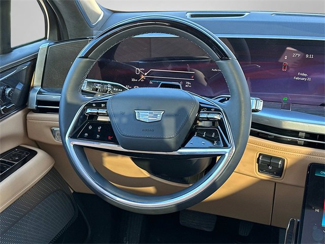Used 2025 Cadillac Escalade IQ Luxury 2 image 4