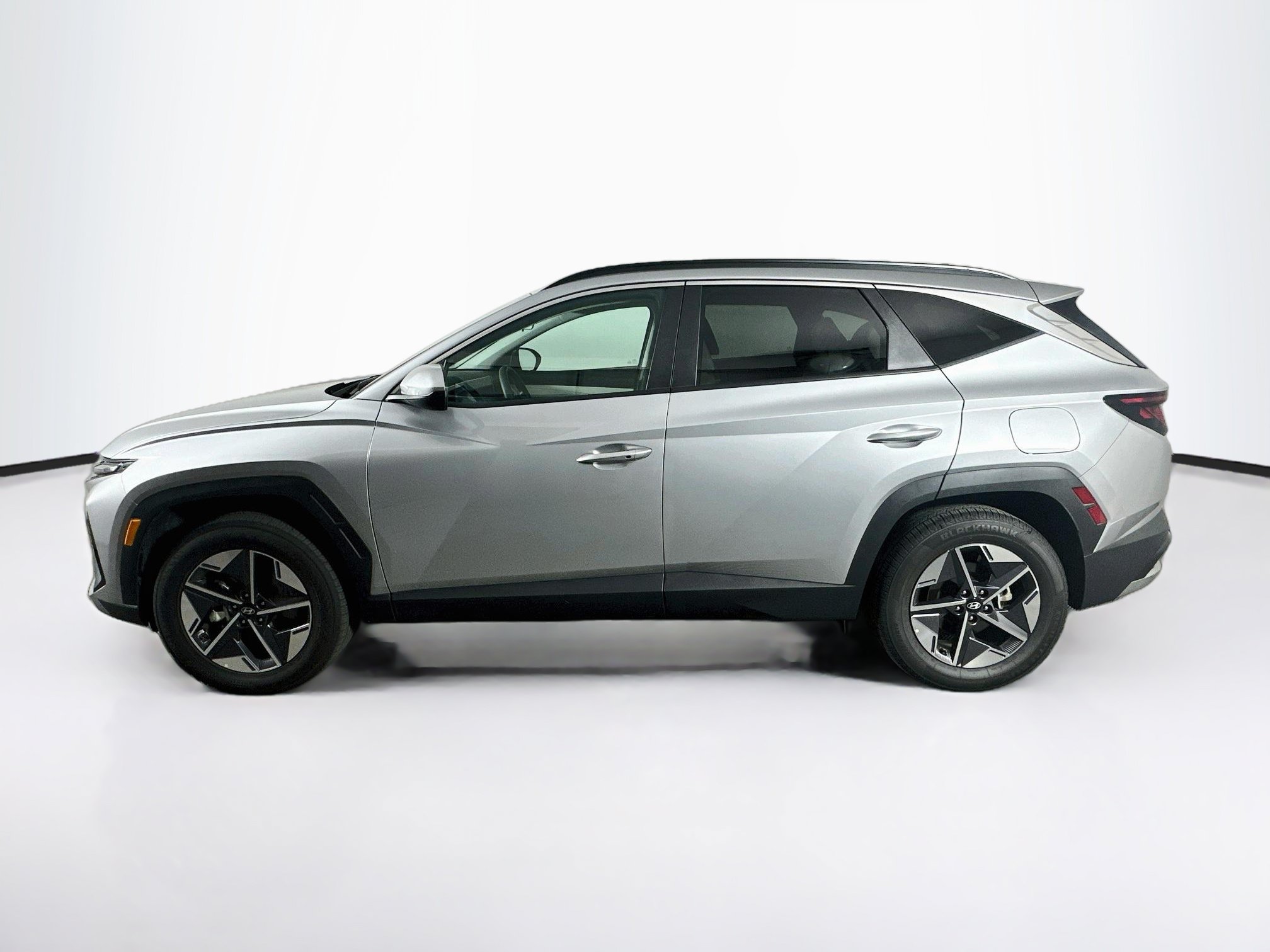 Used 2026 Hyundai Tucson SEL Plus AWD/4WD image 4