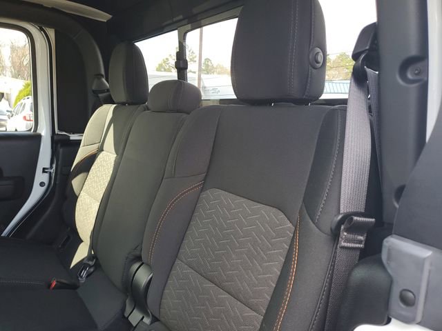 Certified 2022 Jeep Gladiator Mojave w/ Trailer Tow Package image 19