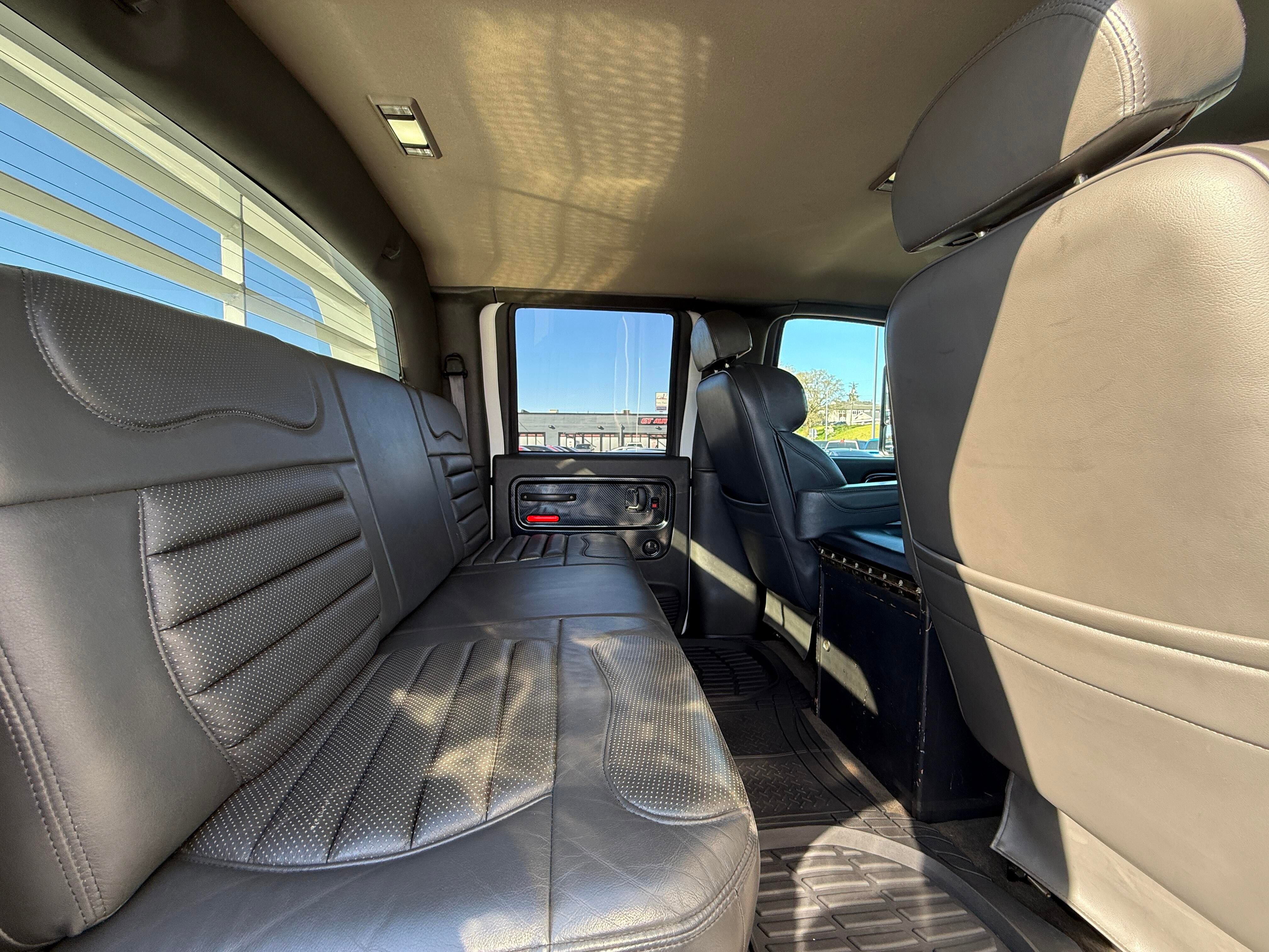 Used 2005 GMC TopKick C4500 2WD Crew Cab image 13