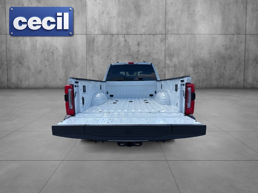 New 2027 Ford F250 Platinum w/ Platinum Plus Package AWD/4WD image 23