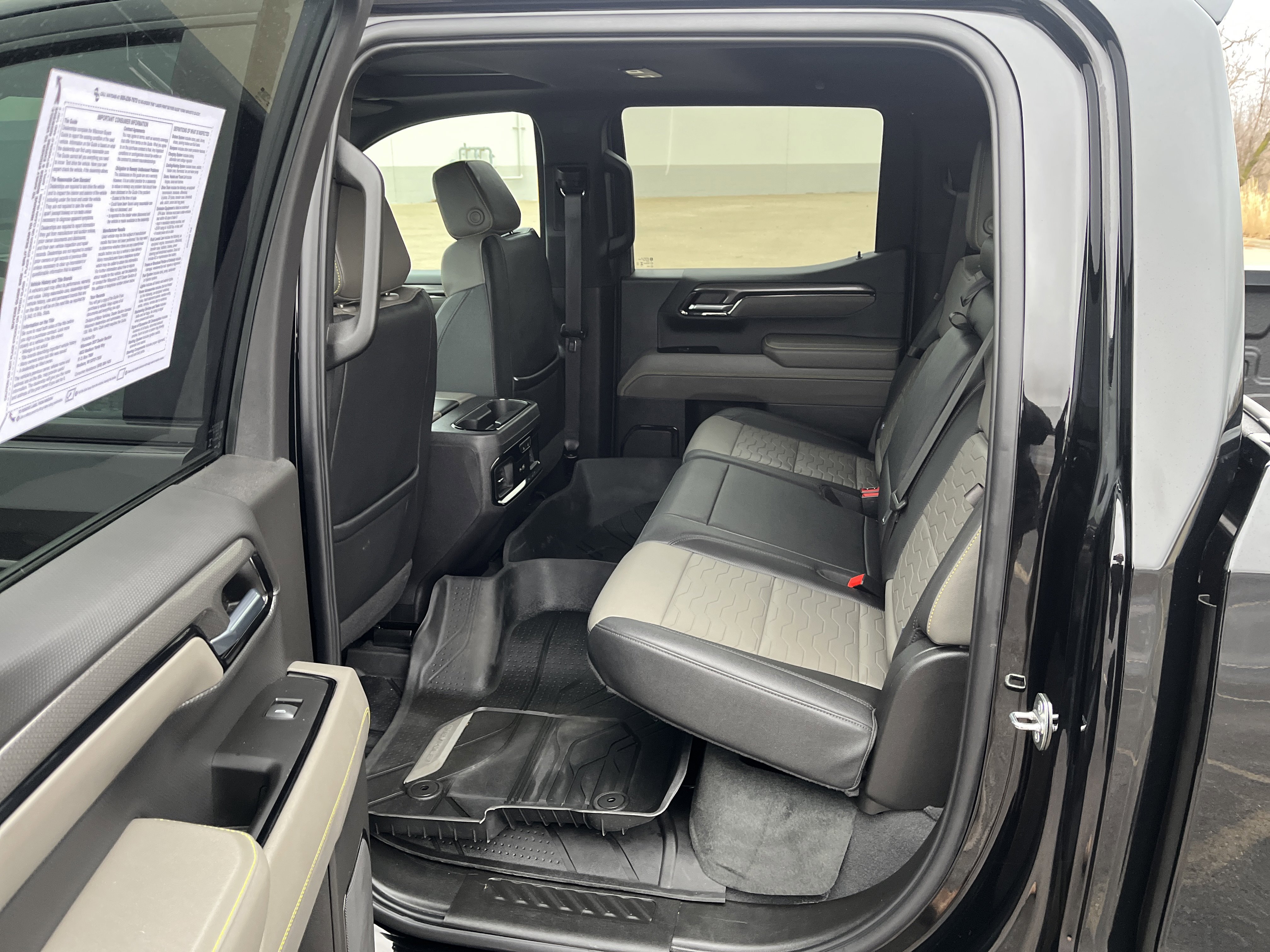 Used 2024 Chevrolet Silverado 1500 ZR2 w/ Technology Package image 14