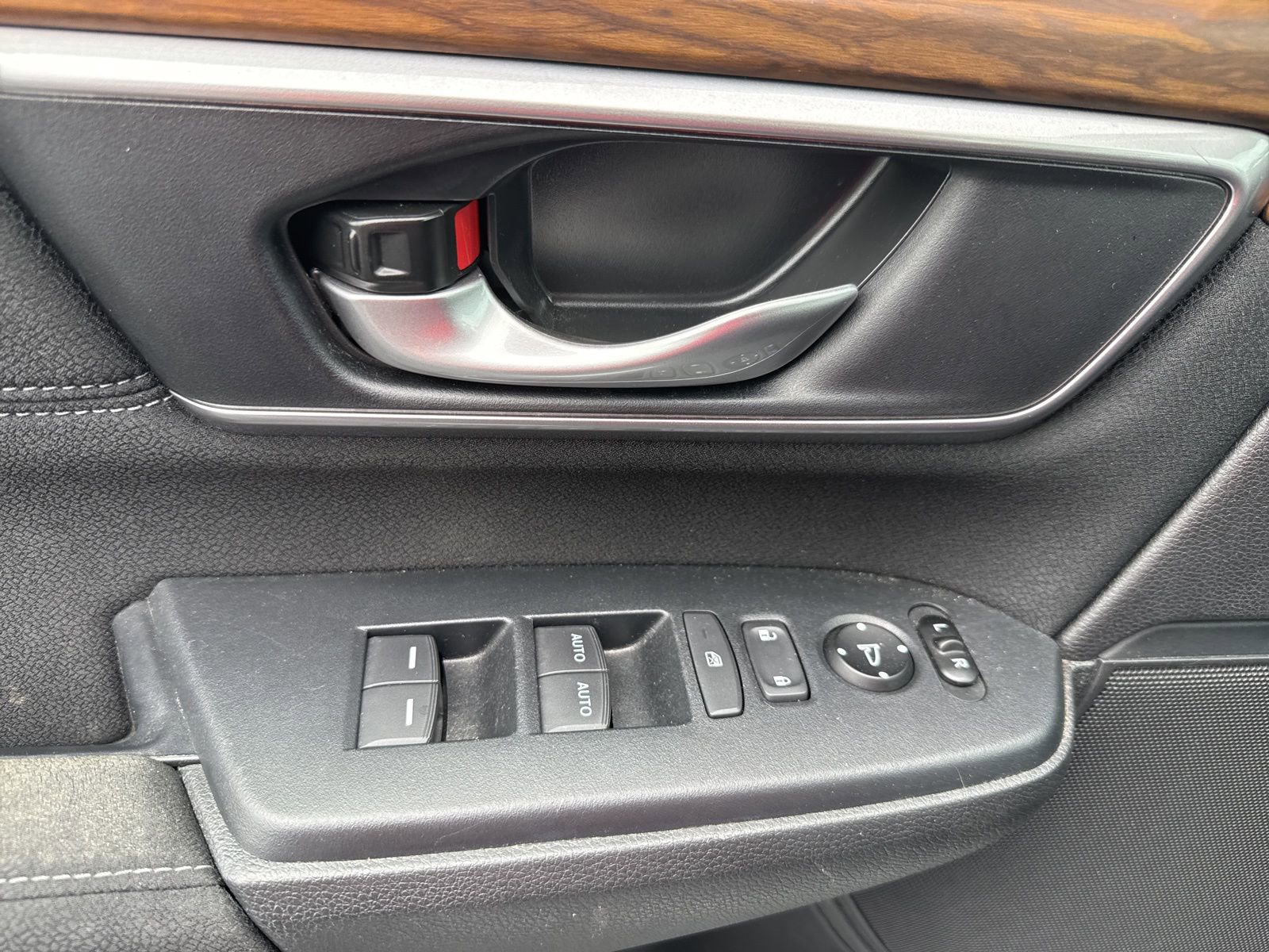 Used 2019 Honda CR-V EX image 20