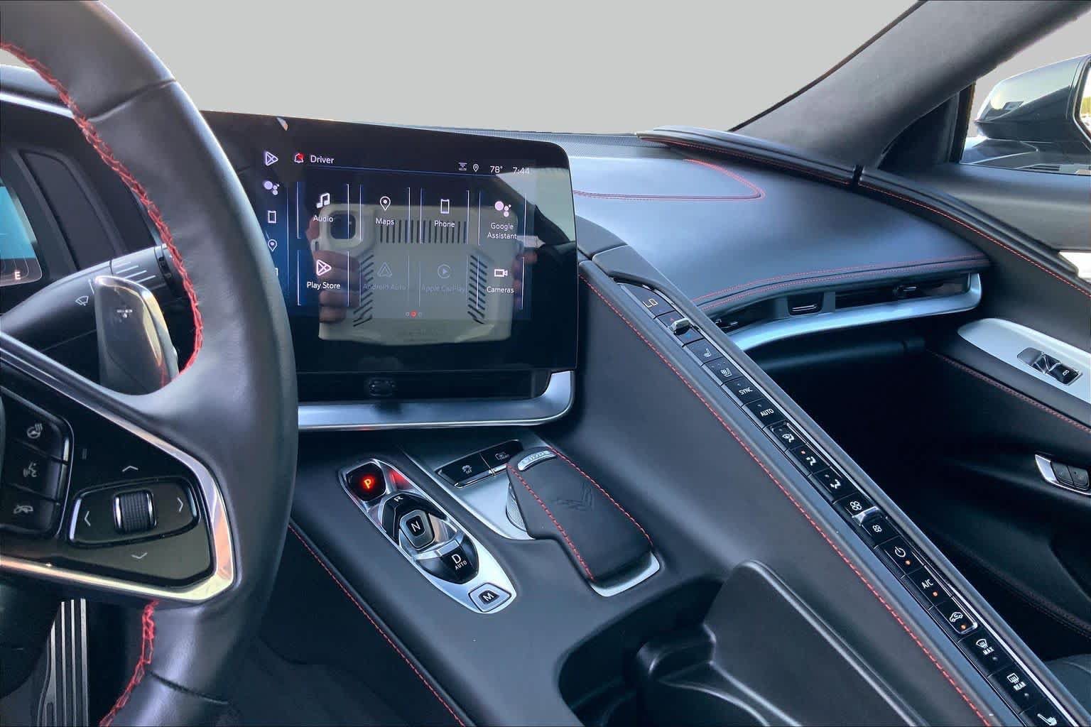 Used 2024 Chevrolet Corvette Stingray Premium Cpe w/ Z51 Performance Package RWD image 7