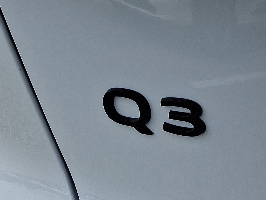 New 2026 Audi Q3 quattro 2.0T AWD/4WD image 11