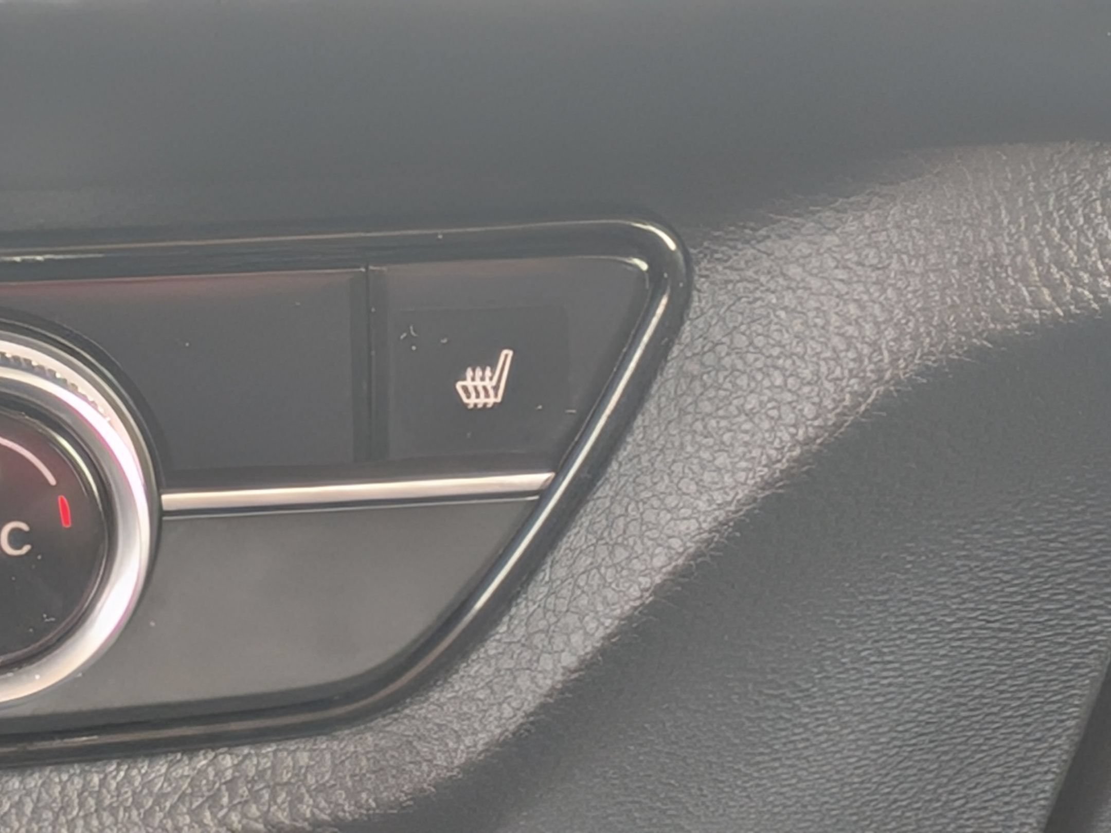 Certified 2024 Honda HR-V EX-L image 27