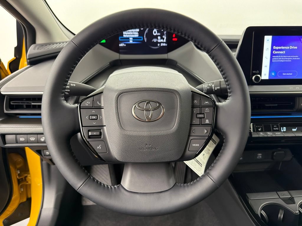 New 2027 Toyota Prius FWD image 21