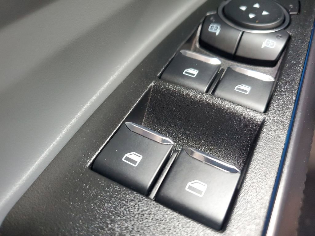 Used 2025 Ford Maverick Lobo image 35