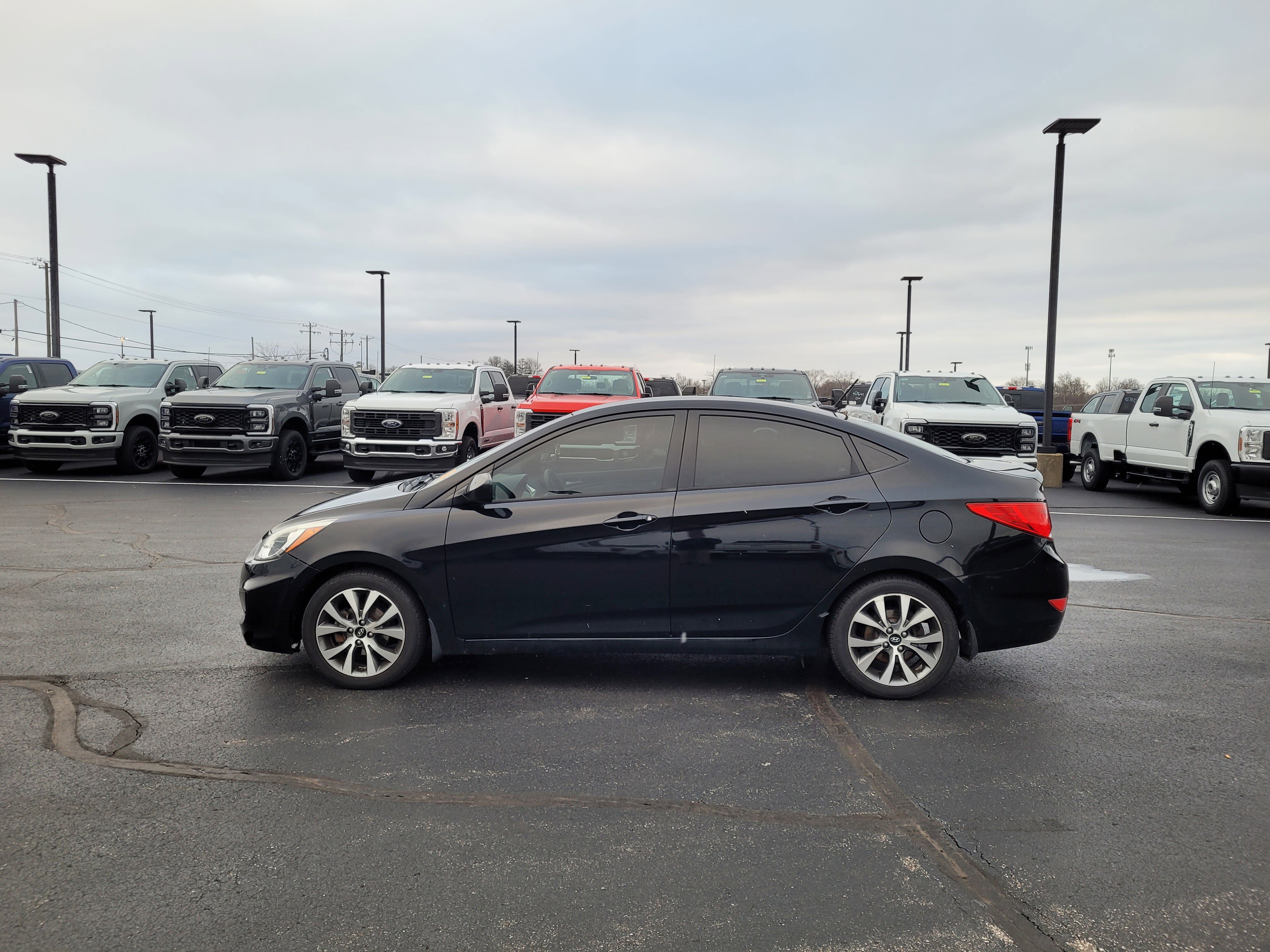 Used 2017 Hyundai Accent Value Edition image 7