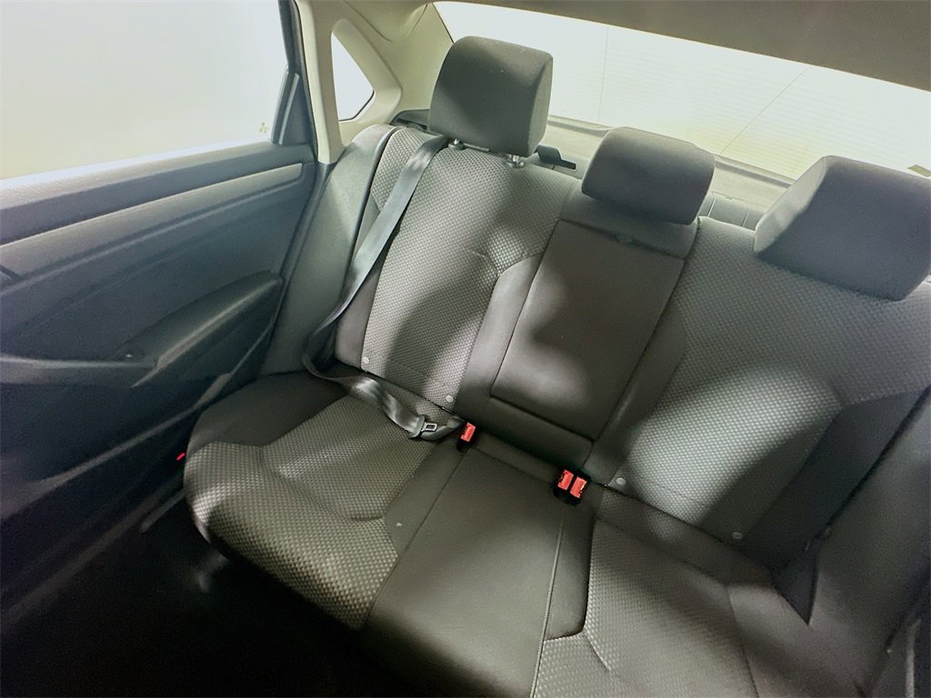 Used 2014 Volkswagen Passat 1.8T S image 12