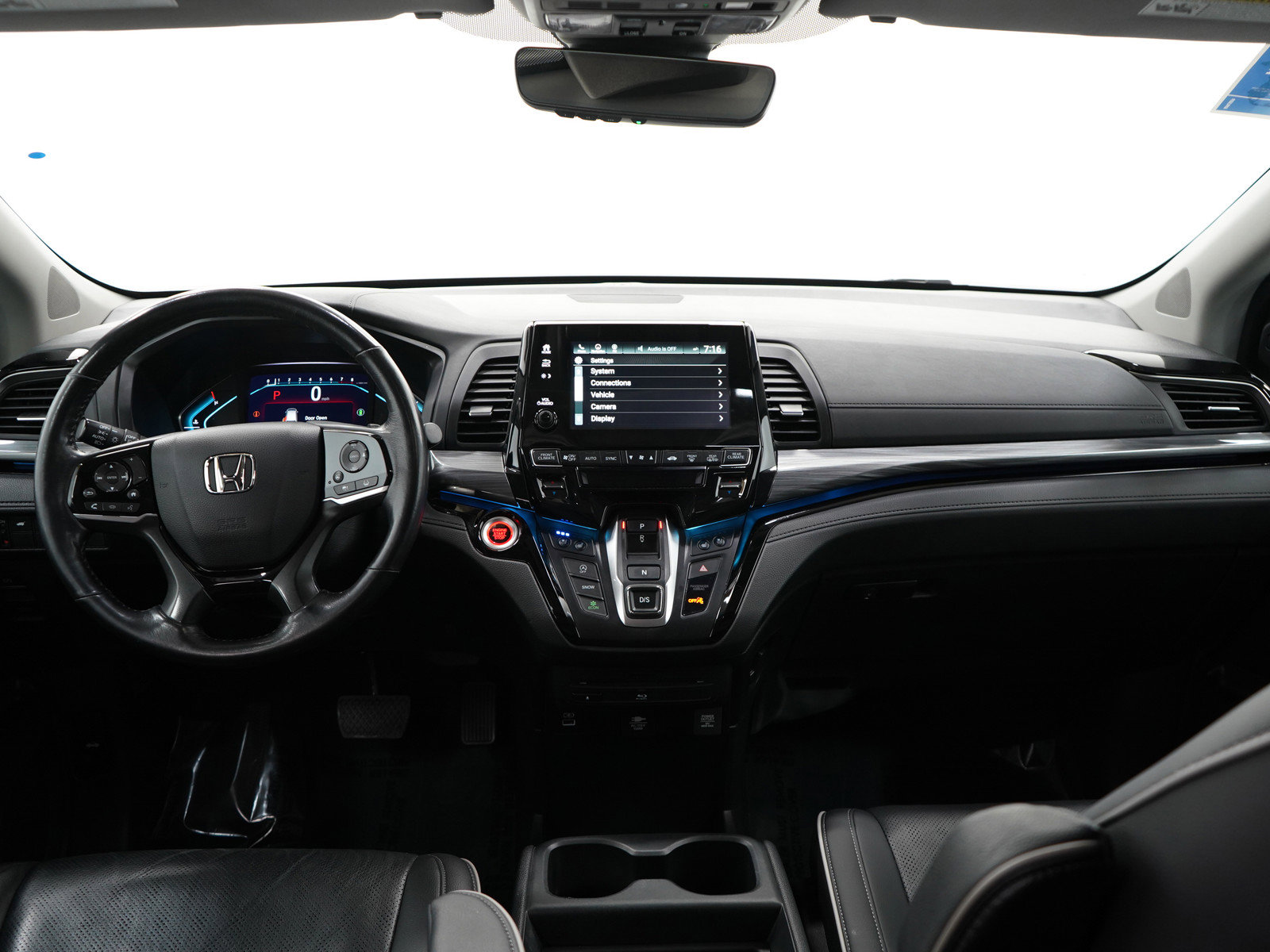 Used 2023 Honda Odyssey Elite image 17