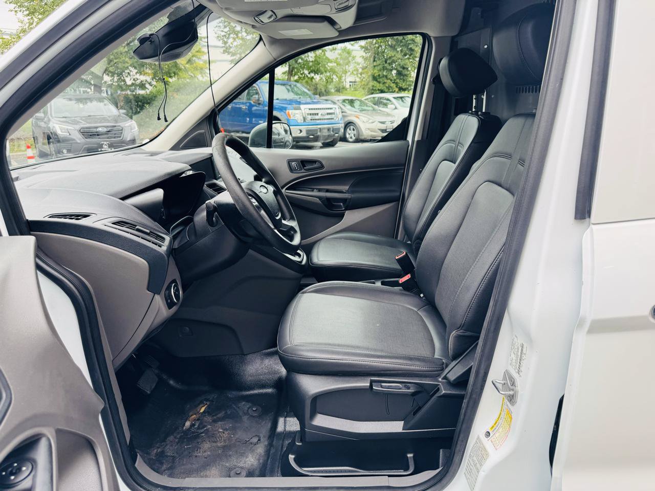 Used 2019 Ford Transit Connect XL FWD image 14