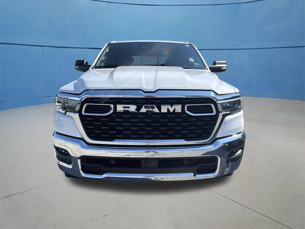 Used 2025 RAM 1500 Big Horn AWD/4WD image 4