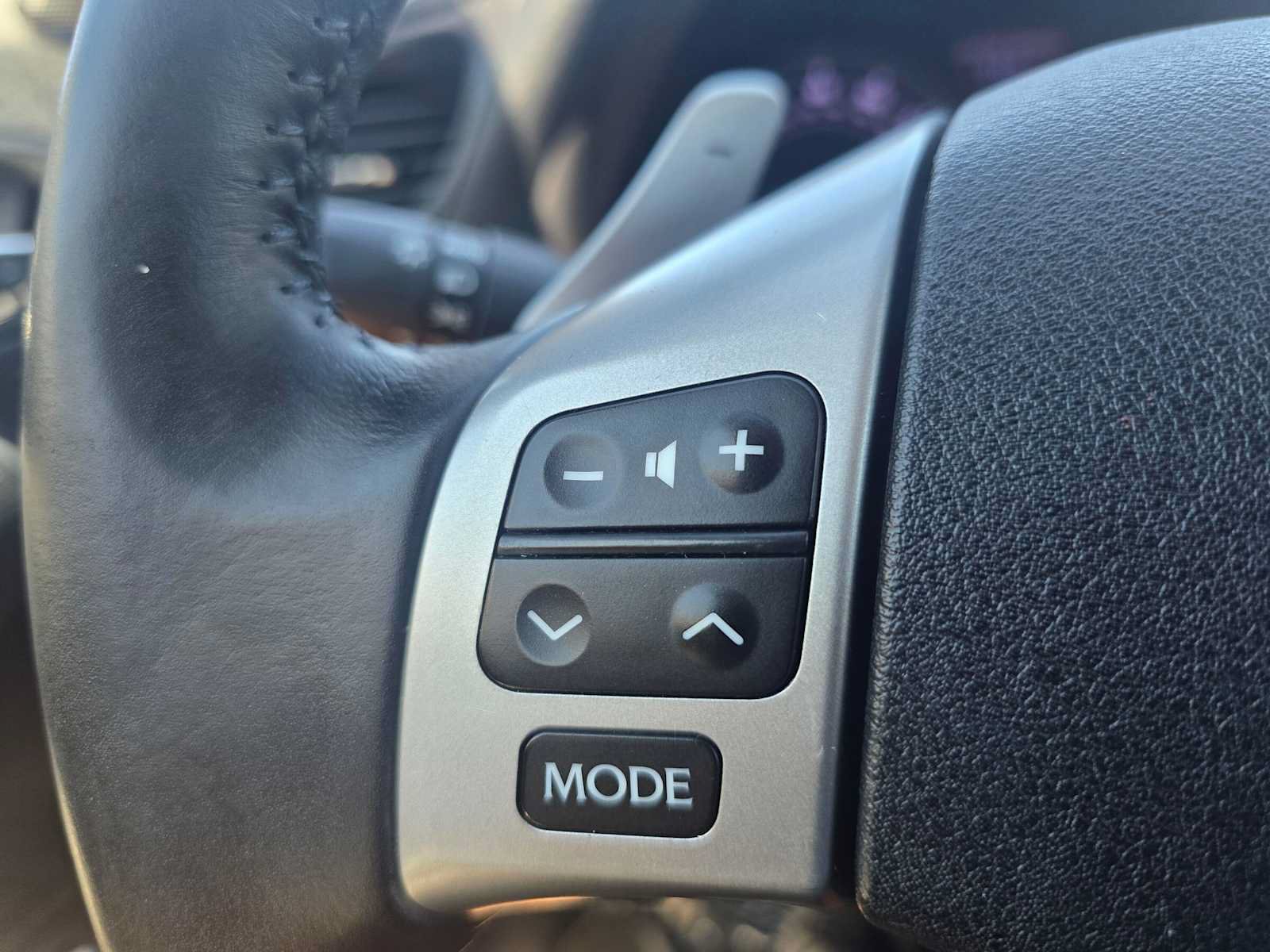 Used 2011 Lexus IS 250C RWD image 31