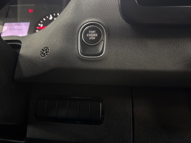 Used 2019 Freightliner Sprinter 2500 image 8