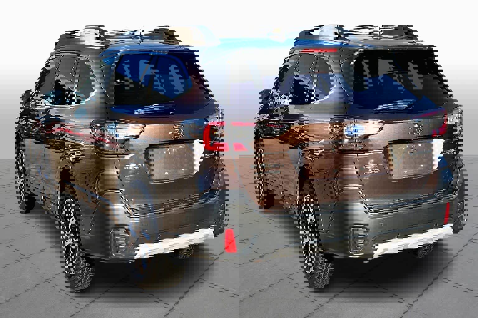 Used 2022 Subaru Outback Limited image 12