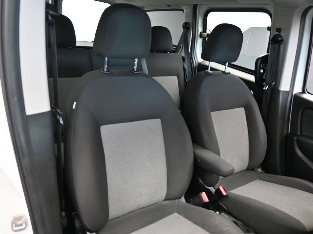 Used 2021 RAM ProMaster City Wagon image 37