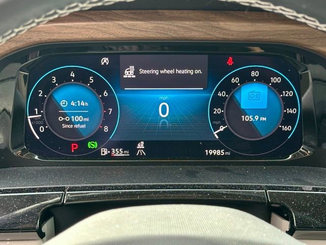 Used 2024 Volkswagen Atlas SE image 32